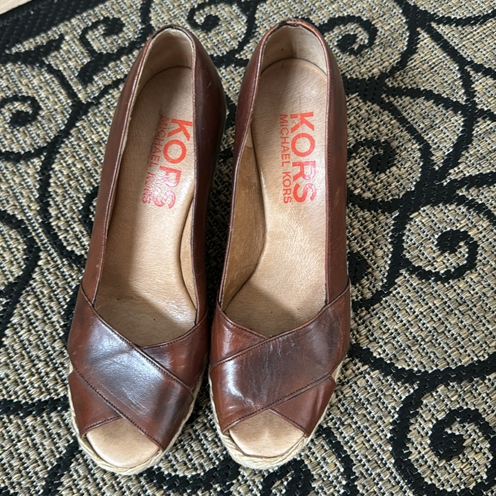 Open Toe Platforms Leather Upper. Gently Worn - image 4